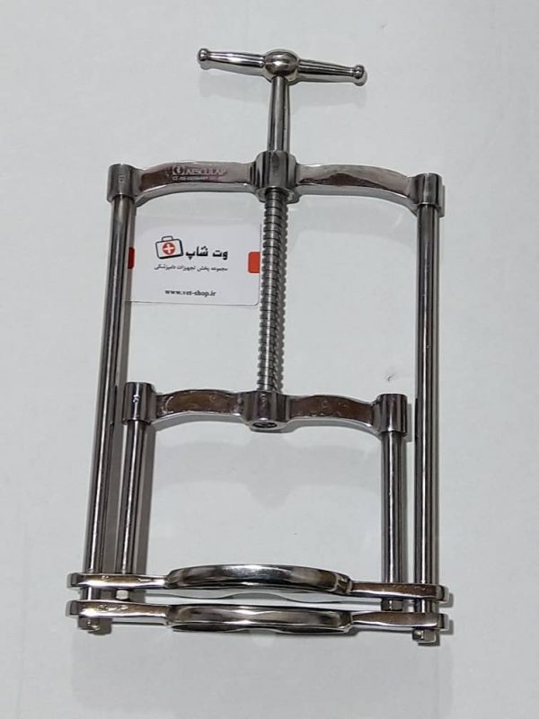 دهان بازکن اسب